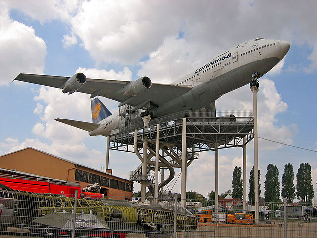Boeing 747  aus Industrie und Technik